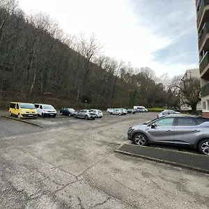 L'universitairei Campusi Parking Gières